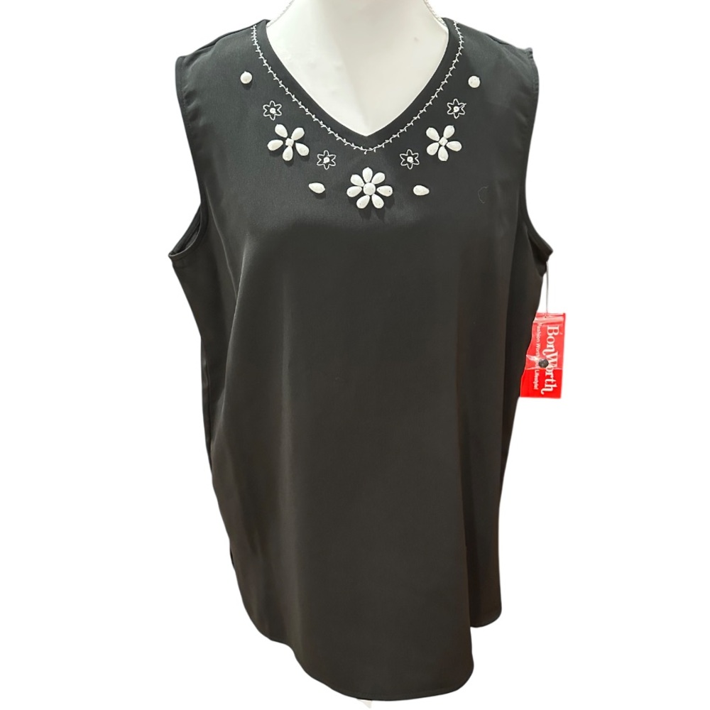 NWT. Bon Worth Black Sleeveless Blouse with White Floral Beading MP‎